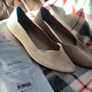 Rothy's Tan Flats with Blue Trim